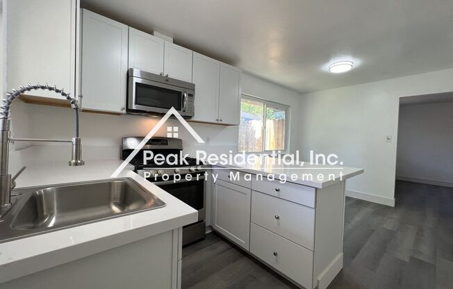 2 beds, 1 bath, $1,995