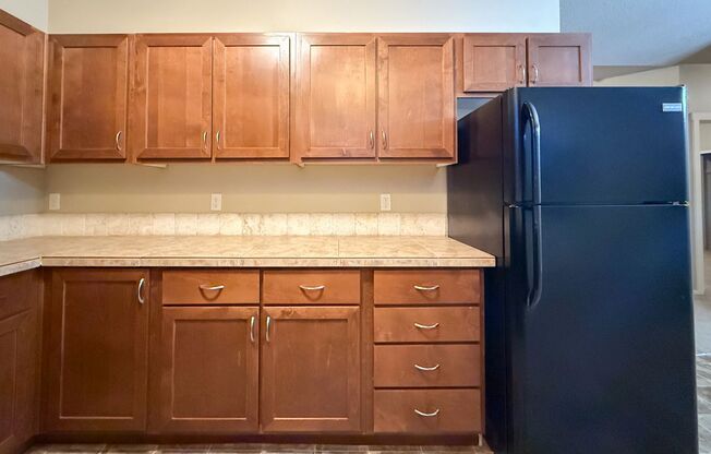 2 beds, 2 baths, 1,090 sqft, $1,600, Unit 501-05