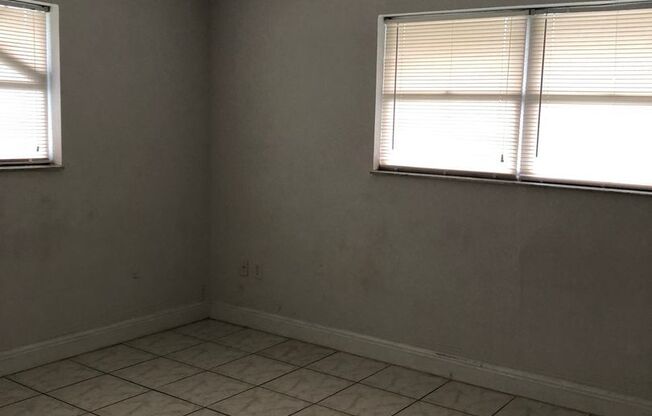 2 beds, 2 baths, 1,133 sqft, $2,000, Unit 9
