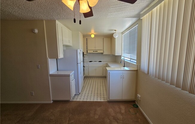 1 bed, 1 bath, 719 sqft, $2,000, Unit 323