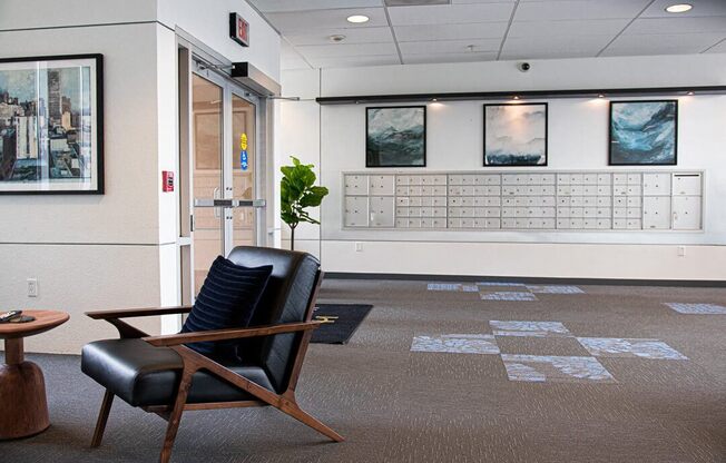 Second Resident Lobby - Coen & Columbia