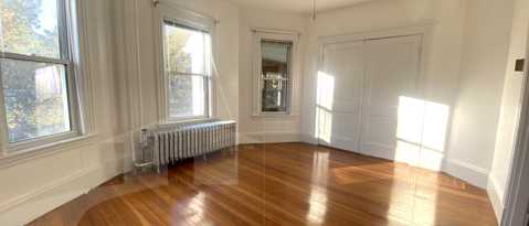 117 ROGERS AVE