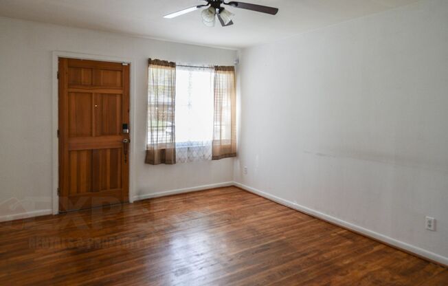 3 beds, 1 bath, $1,250