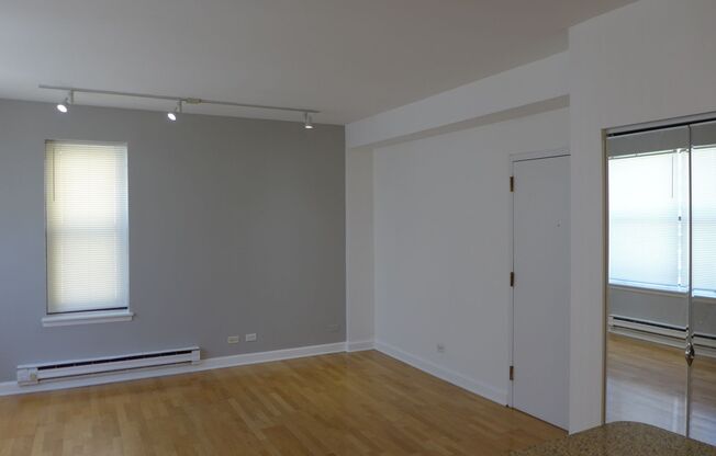 1 bed, 1 bath, 673 sqft, $1,795, Unit 708