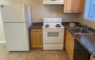 2 beds, 1.5 baths, $1,675, Unit Unit 92