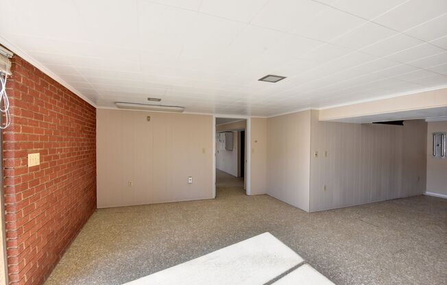 2 Bed 3 Bath Single Family Home For Rent in Greensburg, PA