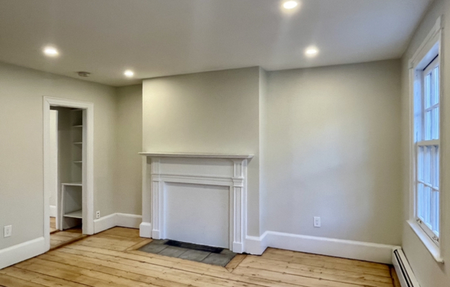 42 FAYETTE ST
