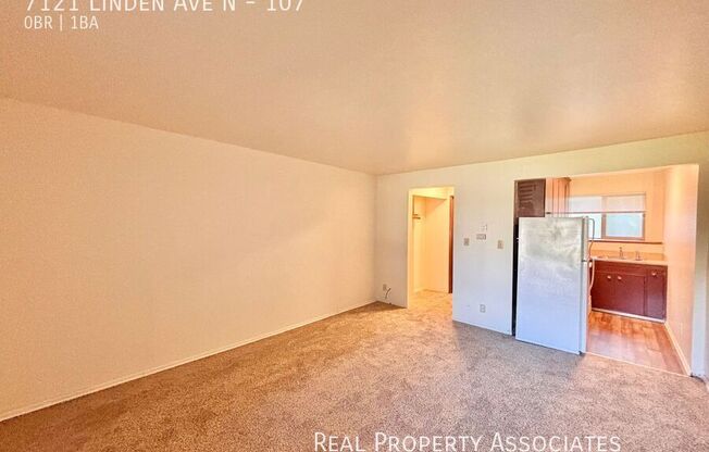 7121 LINDEN AVE N