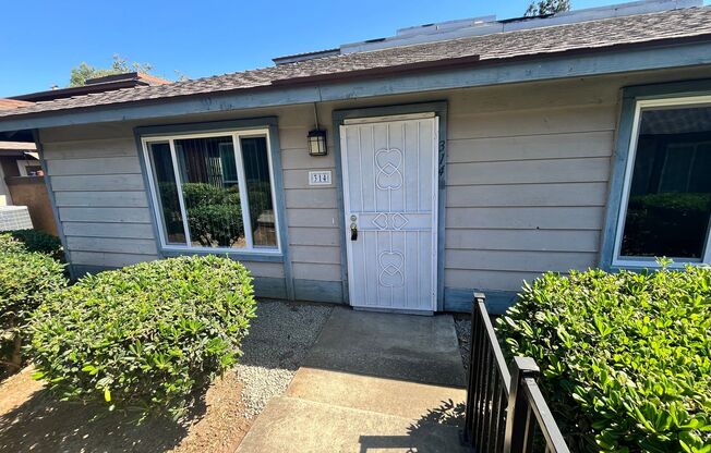 3 bedroom - 1.5 bathroom single level