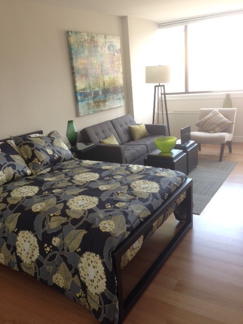 Studio, 1 bath, $2,100, Unit 0303