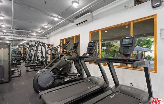 1 bed, 1 bath, 693 sqft, $3,000, Unit 228