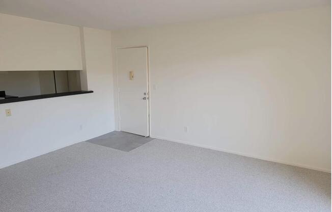 2 beds, 2 baths, $2,750