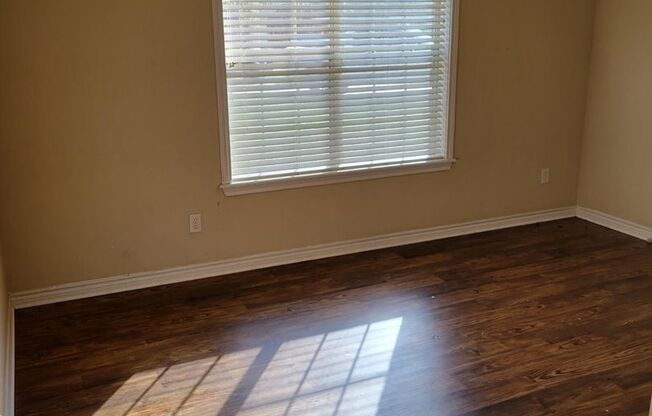 AUGUST 2026 PRE-LEASE!!  Adorable 4 Bedroom 2 Bathroom Home