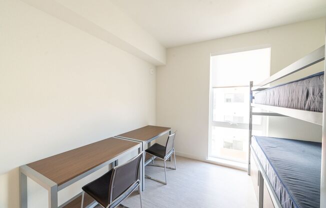 Studio, 1 bath, $950, Unit 611 Room 1 Bed B - B