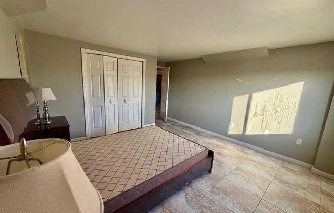 3 beds, 2 baths, 1,644 sqft, $4,600, Unit 711