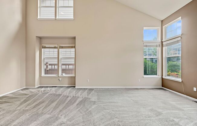 3-Bed, 2.5-Bath Beautiful Home in Issaquah Highlands