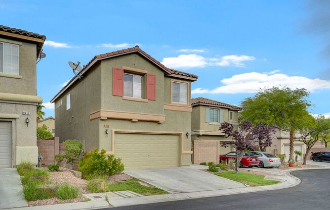Charming gated community home nestled in cul-de sac in Centennial Hills!