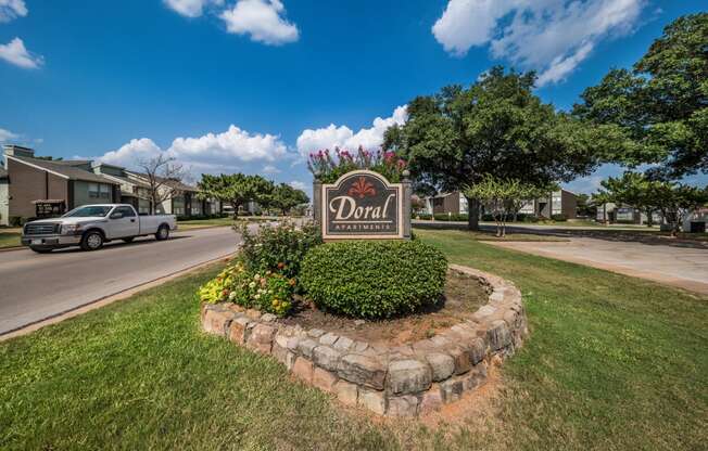 Doral: Signage, at Westdale Hills, TX