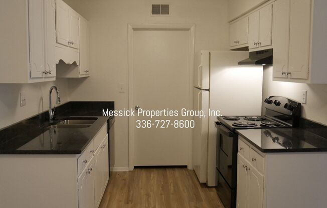 2 beds, 2 baths, $1,400, Unit # 101 C