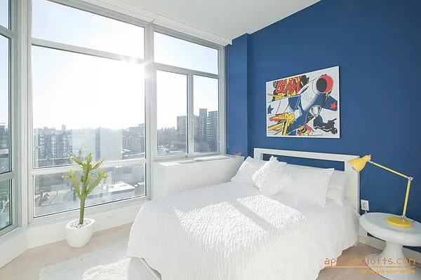 Studio, 1 bath, $2,850, Unit 6D