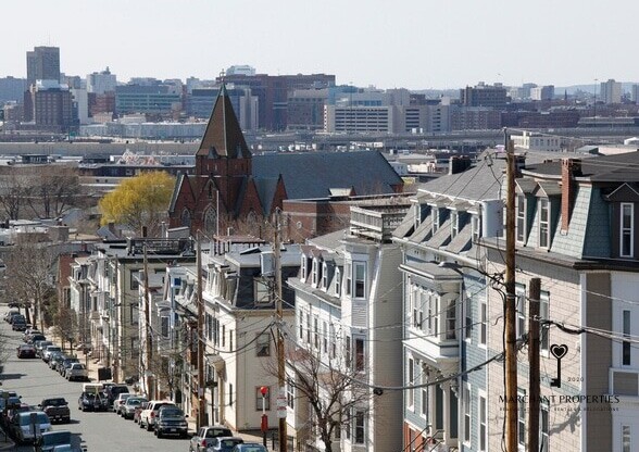 46 MIDDLE ST