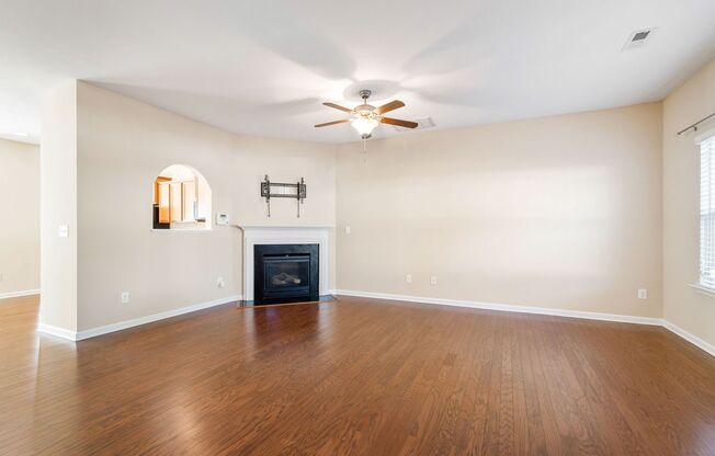 Refined Living: 3BR Townhome in Morrisville’s Keystone Park!
