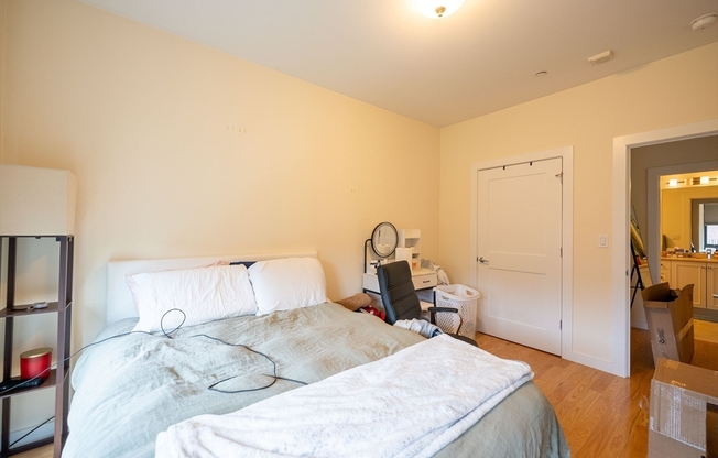 1 bed, 1 bath, 759 sqft, $3,600, Unit 205