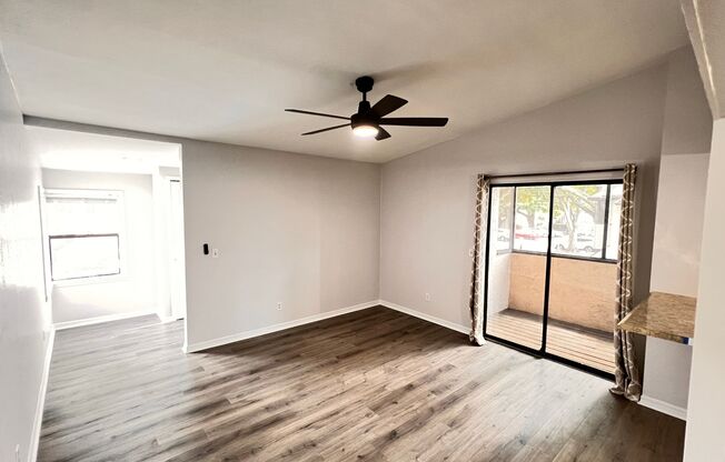 Unlock Your Perfect Winter Park Retreat: Freshly Upgraded 2-Bedroom Condo Just Steps from Full Sail! WASHER & DRYER INCLUDED!