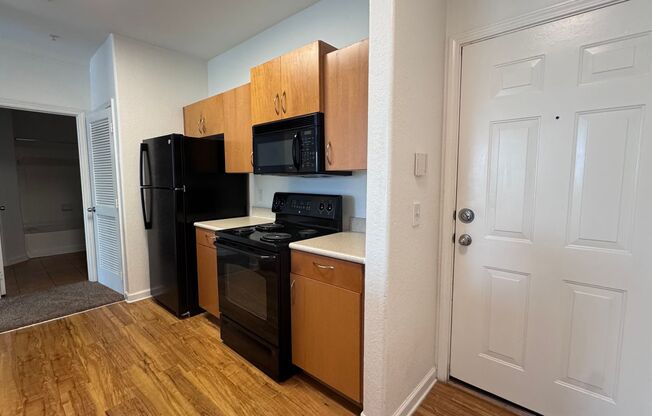 1 bed, 1 bath, $1,195, Unit # 1213