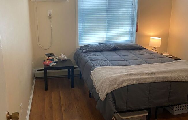 1 bed, 1 bath, 550 sqft, $1,150, Unit 206