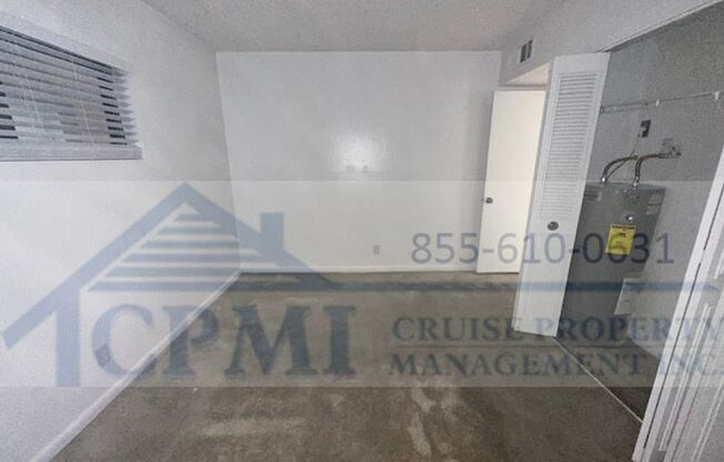 2 beds, 1 bath, 896 sqft, $1,950, Unit B304