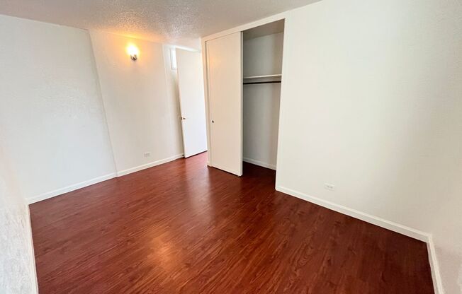 2 beds, 1 bath, $2,200