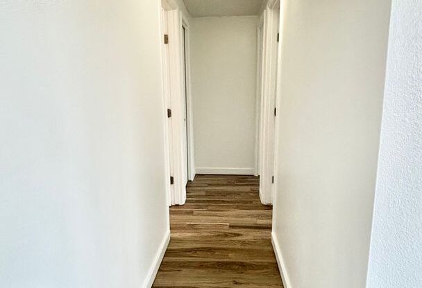 2 beds, 2 baths, 950 sqft, $1,675, Unit 302