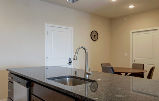 2 beds, 2 baths, 1,285 sqft, $1,545