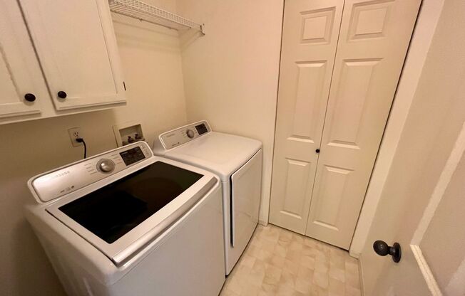 2 beds, 2.5 baths, $2,650, Unit # #J 202