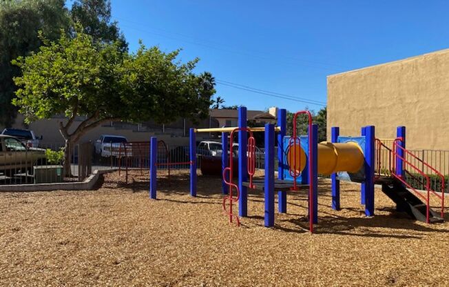 Villas At Casa De Oro Apartments