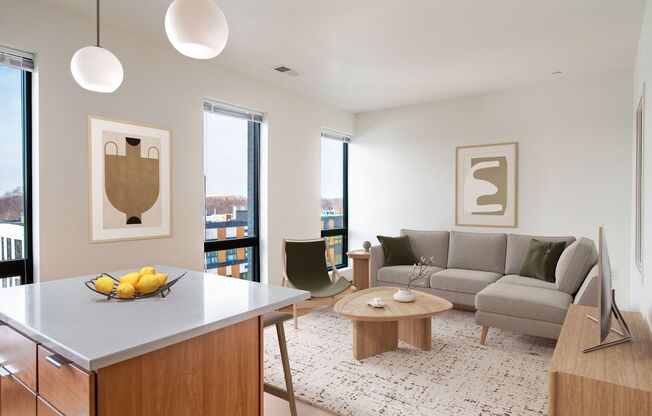 1 bed, 1 bath, 658 sqft, $1,445, Unit B517
