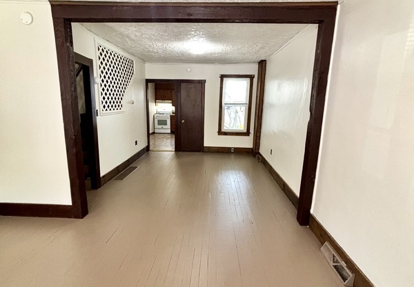 821 5 ST