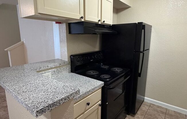 1 bed, 1 bath, 682 sqft, $905, Unit 714