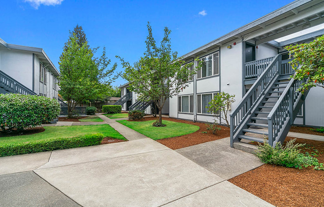 Courtyard View at Capri Apartments, Mountlake Terrace, 98043