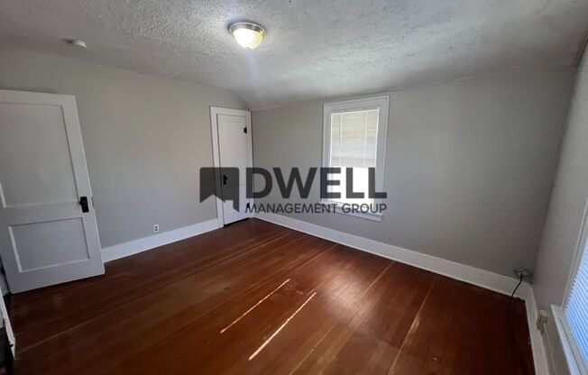 4 beds, 1 bath, $1,300