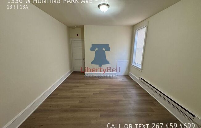 1336 W HUNTING PARK AVE