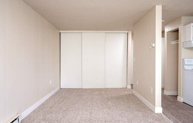 Sunset Apartments | Living Area