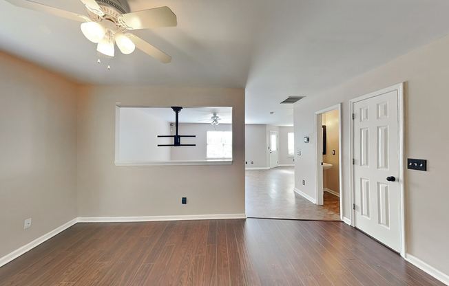264 GRANDVIEW CIR