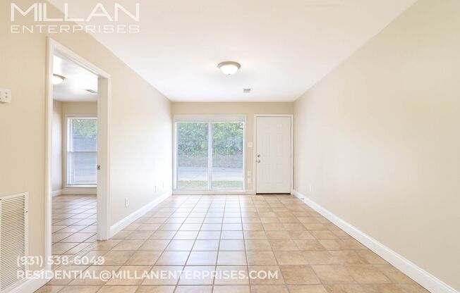 211 Oak St. Apartments