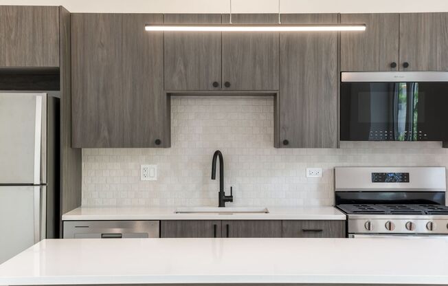 224 S Ashland