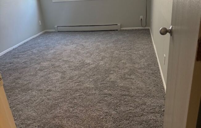 2 beds, 1.5 baths, 1,100 sqft, $1,395, Unit 802-210