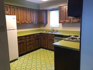 1 bed, 1 bath, 600 sqft, $995