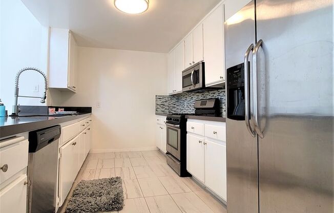 Bentley Luxury Investments LLC