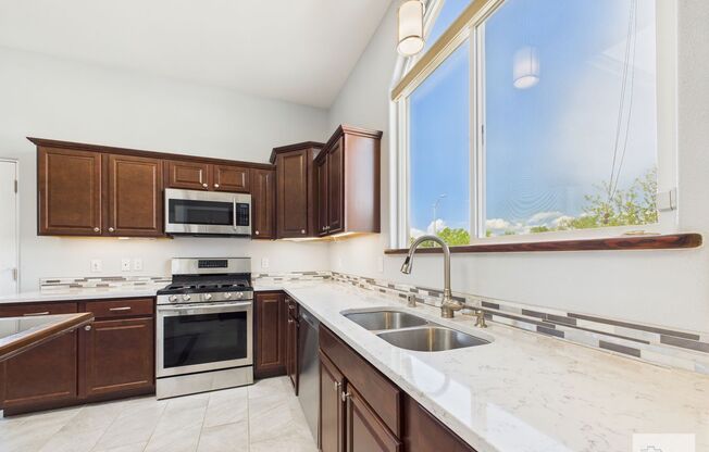 Bright & Airy | Spacious Kitchen, A/C & Garage | Quiet Central Location